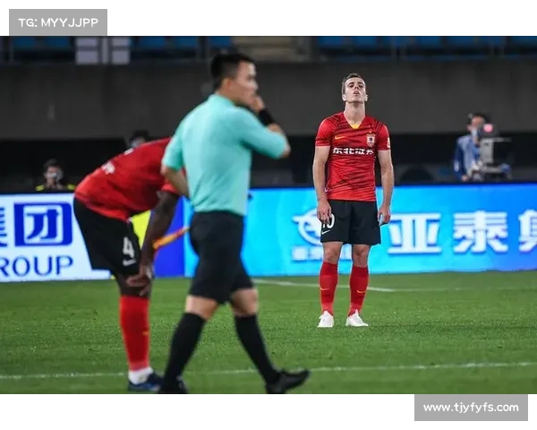 如何了解金特罗所在俱乐部的历史背景和发展现状